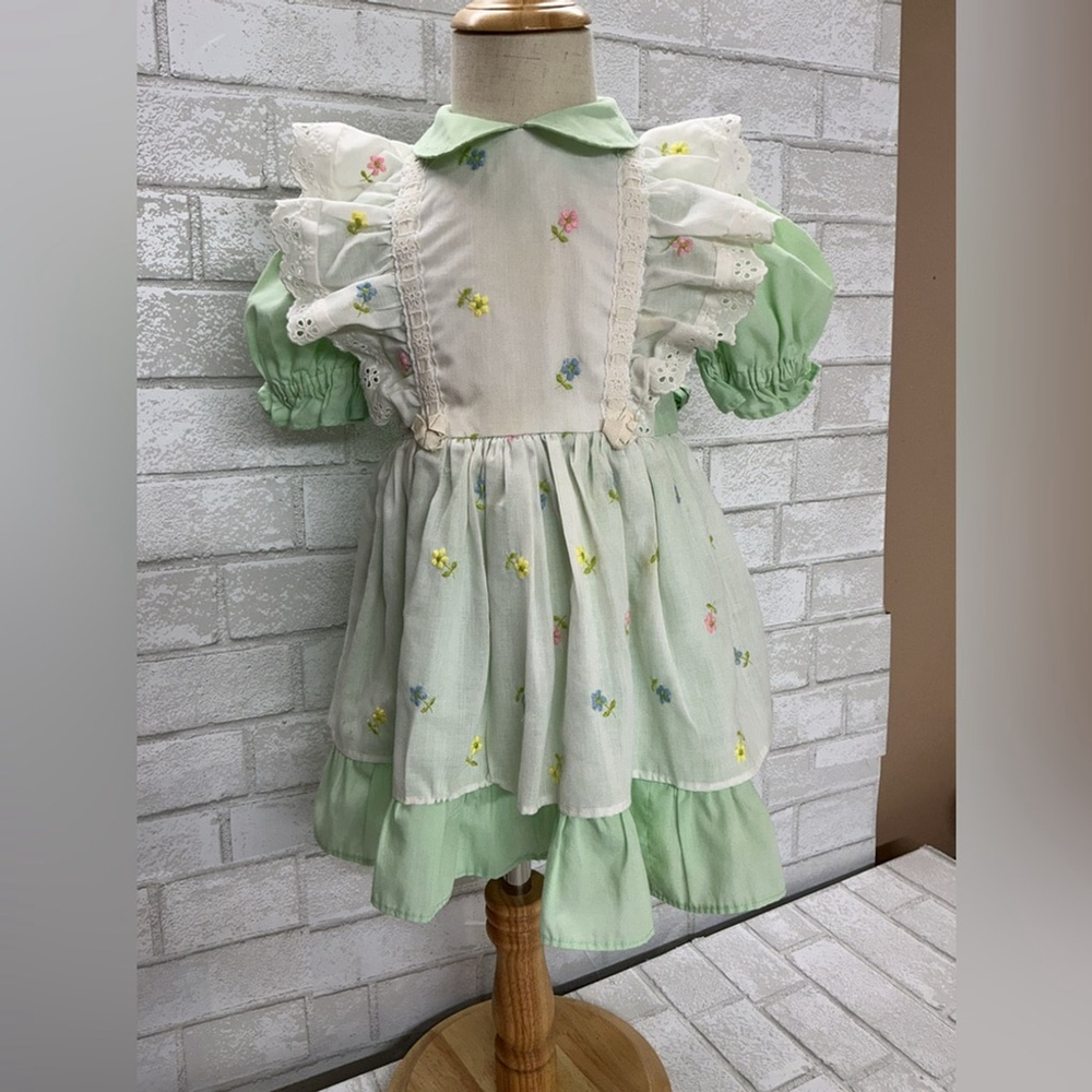 vintage Floral Ruffle Dress with Apron